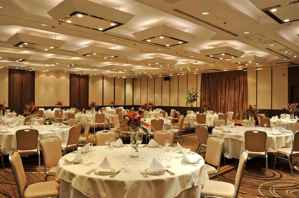 Hotel Metropolitan Мориока Экстерьер фото