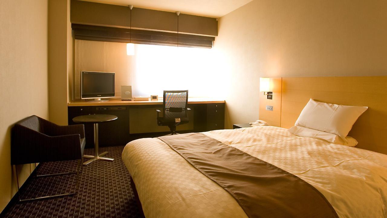 Hotel Metropolitan Мориока Экстерьер фото